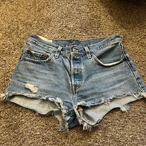 Levi’s denim shorts